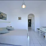 Kalypso Hotel 3*