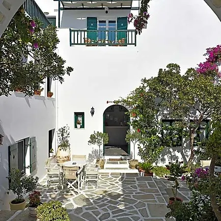 فندق Kalypso 3*