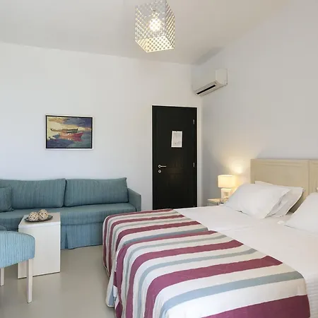 Kalypso 3* Naoussa